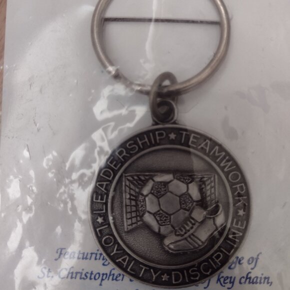 New with Tags Solid Pewter St. Christopher Soccer Medal NWT Geniune Fine Pewter - Picture 6 of 9